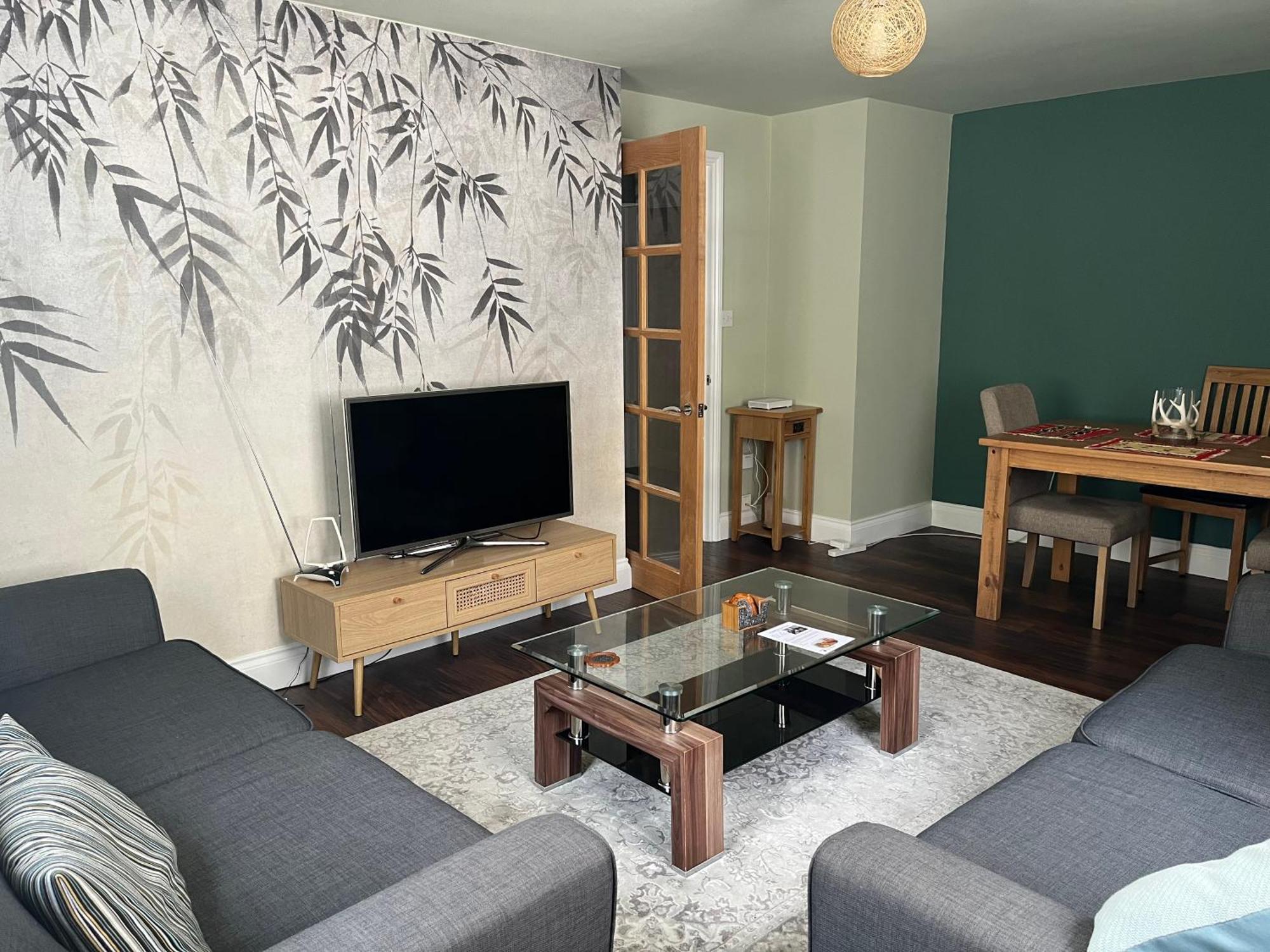 Comfortable Two Bedroom Modern Apartment London Exteriör bild